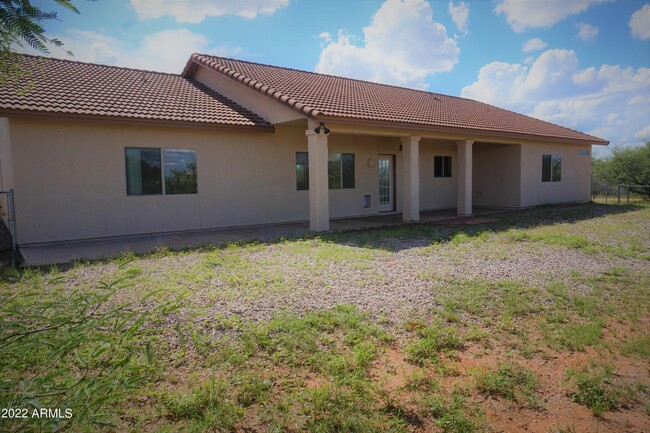 Building Photo - 2062 San Marcos De Niza Dr