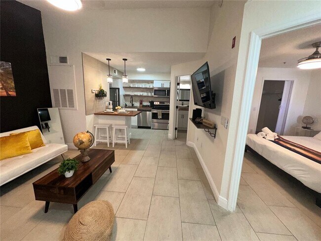 Building Photo - 2216 Grand Cayman Ct