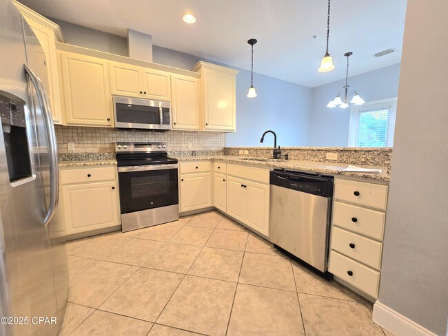 Building Photo - 1729 Annabellas Dr