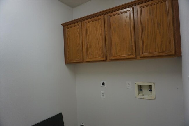 Building Photo - 17238 Laguna Trail Dr