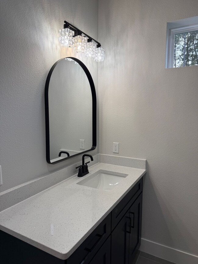 Building Photo - Brand new 3/2/2 with fenced in yard and a screened in porch!