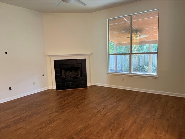 Building Photo - 4617 Moose Dr