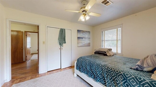 Building Photo - 4304 Aspen St