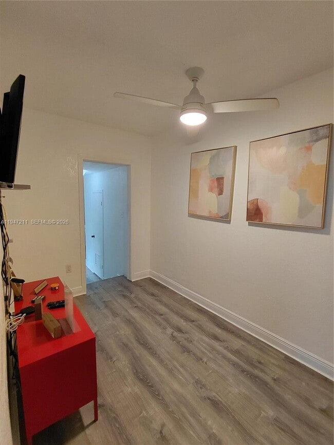 Building Photo - 1050 NE 82nd St