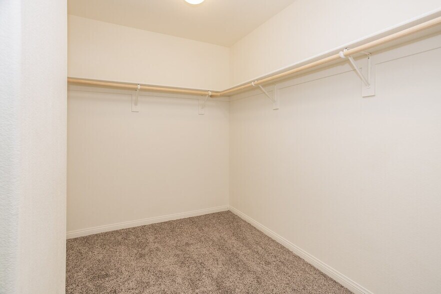 Building Photo - 3919 N Zodiacal Light St