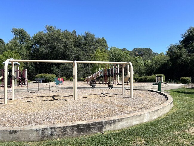 Building Photo - Wonderful 4bd/3ba Rocklin Home-Must See!