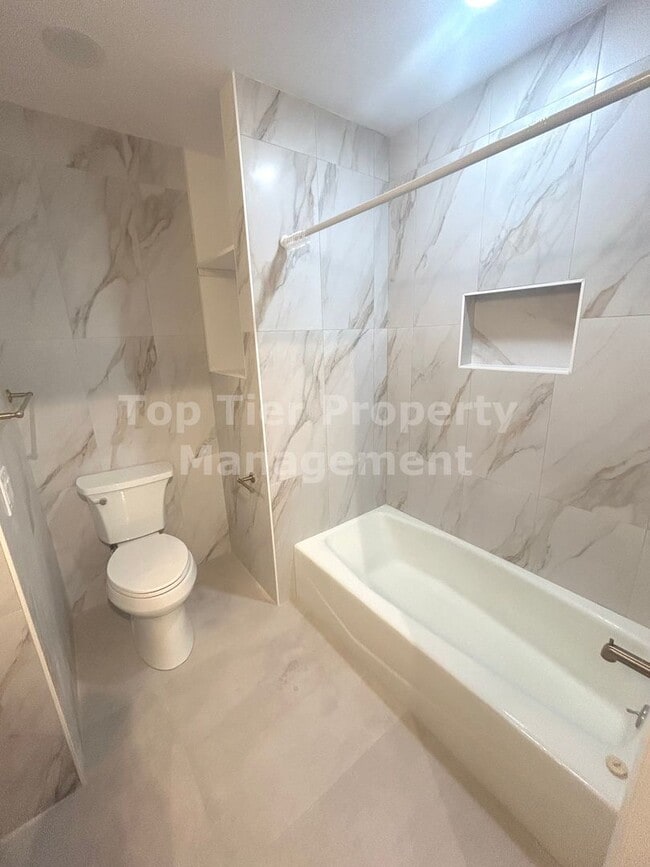 Building Photo - ***NEWLY RENOVATED 2 bed, 2 bath Townhouse in Carlsbad / La Costa - Available 06/01***