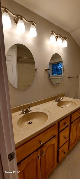 Master Bath Vanity - 36 Yale St