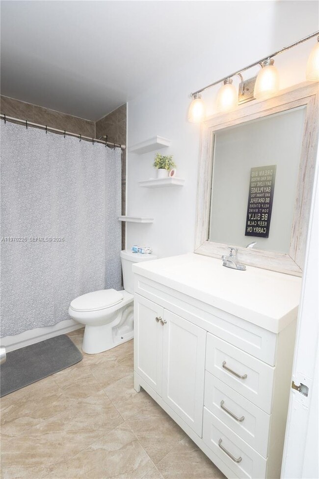 Building Photo - 772 Pennsylvania Ave