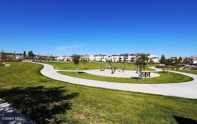 Building Photo - 188 Townsite Promenade