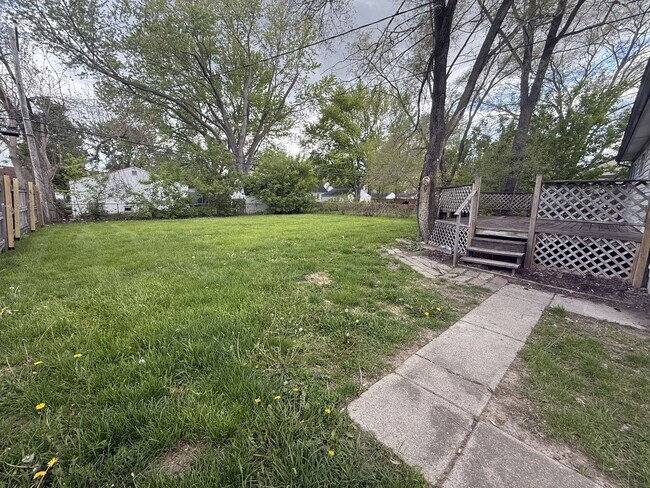 Building Photo - Quaint 3 bedroom Warren home