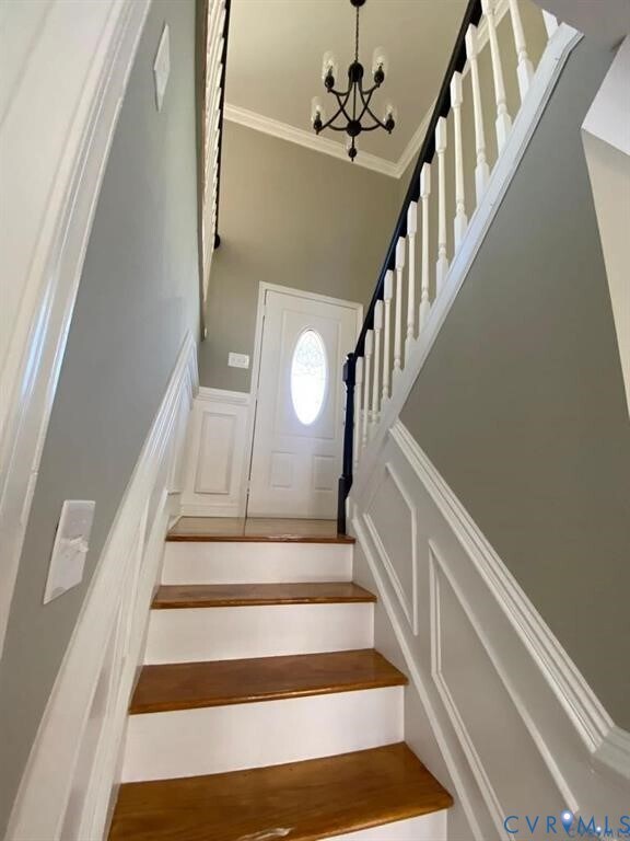 Building Photo - 746 St John Saint