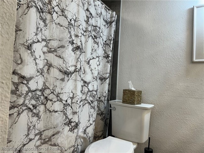 Building Photo - 5740 Matanzas Dr