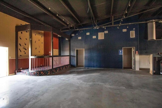 Building Photo - 5029 US-83