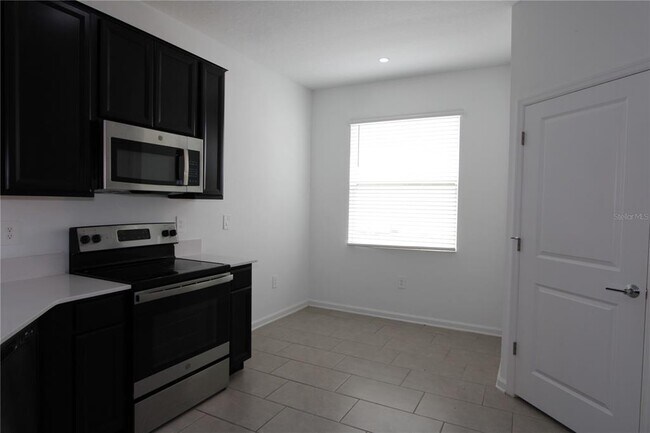 Building Photo - 737 Citrus Reserve Blvd