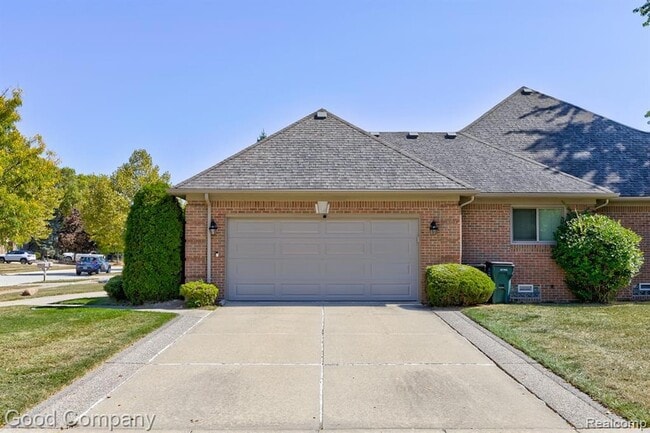 Building Photo - 2924 Wessels Dr