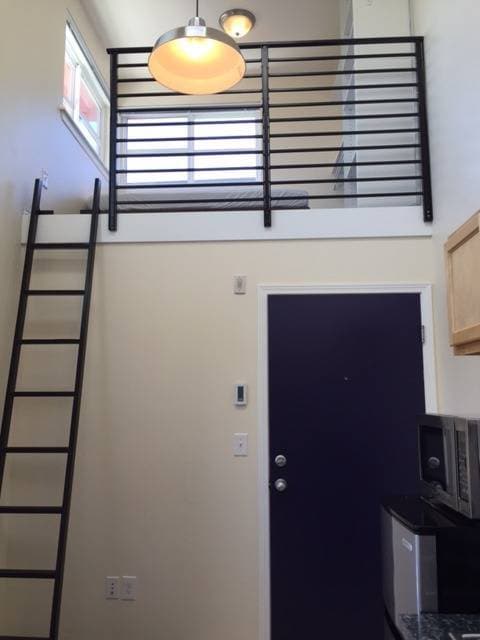 Standard Alturra Loft (Unstaged) - Alturra
