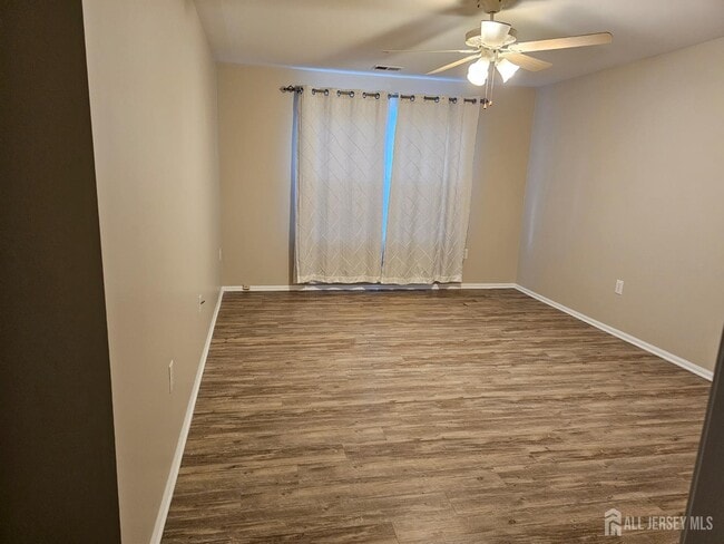 Building Photo - 1403 Cypress Ln