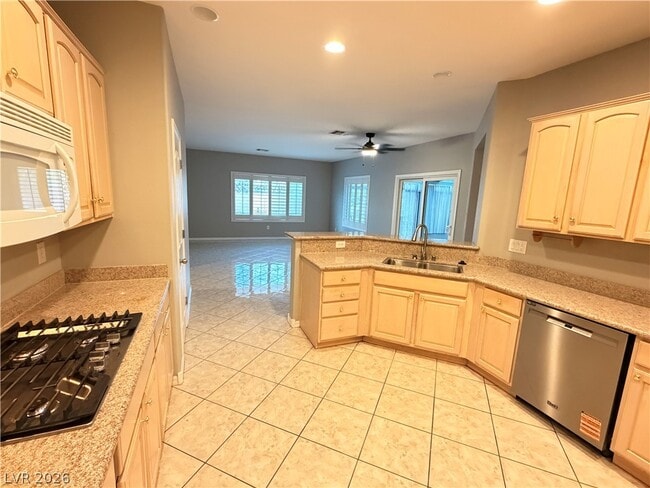 Building Photo - 2805 Foxtail Creek Ave