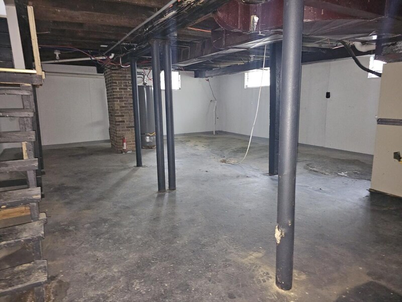 Building Photo - 1460 4th Ave