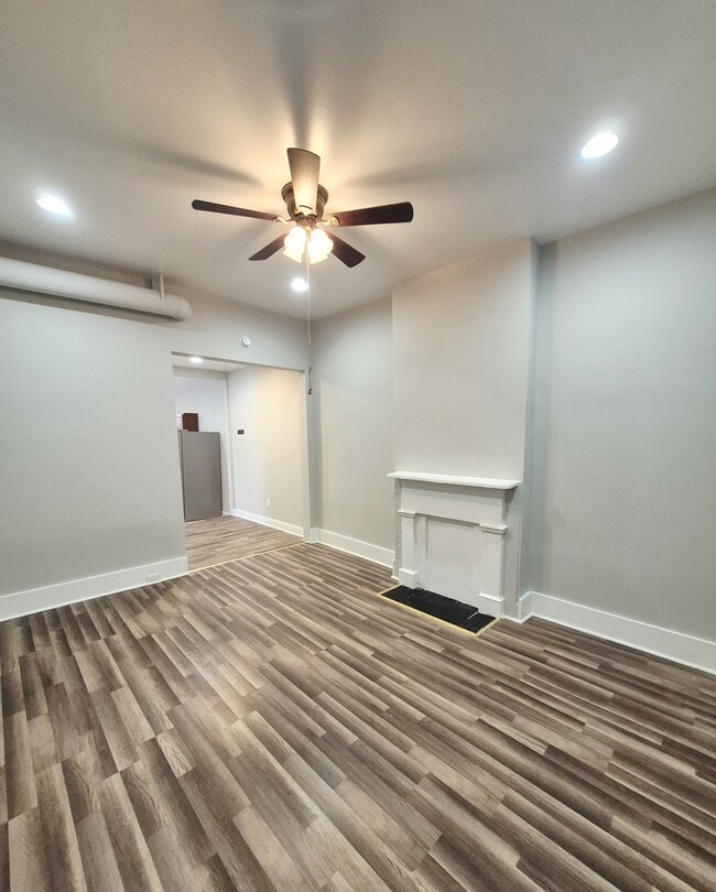 Building Photo - 2820 Q St