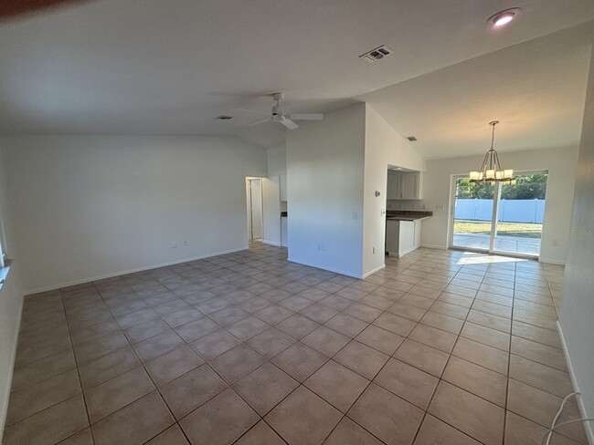 Building Photo - 6194 Seaport St