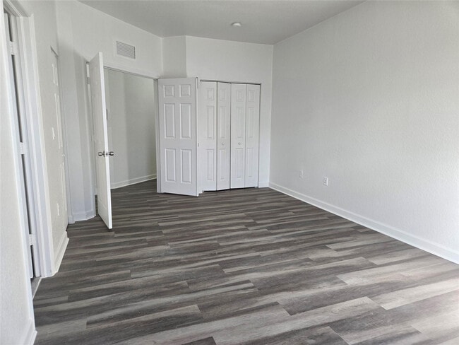 Building Photo - 3684 NW 29th Ct