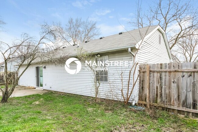 Building Photo - 4409 Tucson Dr