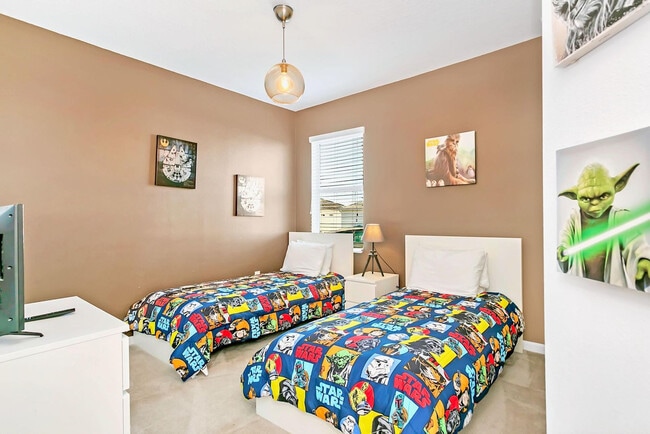 Building Photo - 2618 Calistoga Ave