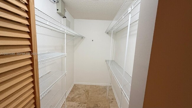 Building Photo - 11540 NW 27th Ct