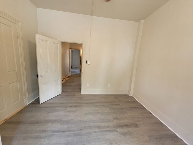 Building Photo - 223 Main Street