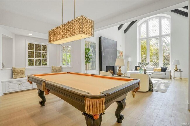 Building Photo - 20315 Howard Ct