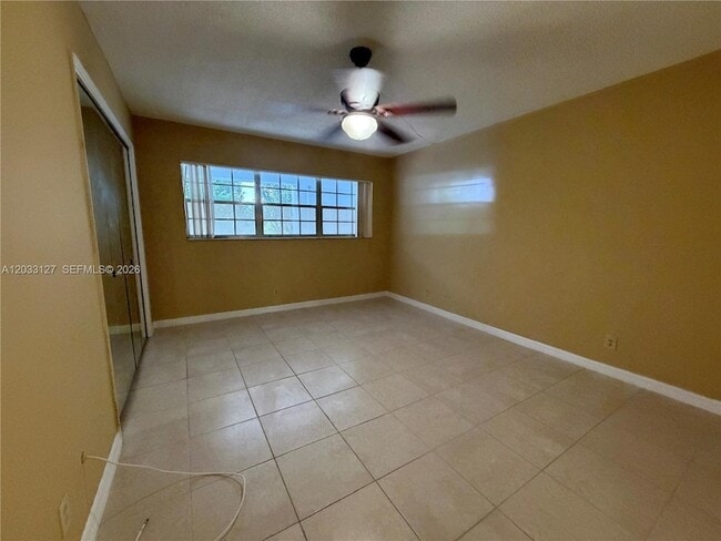 Building Photo - 3100 N Course Ln