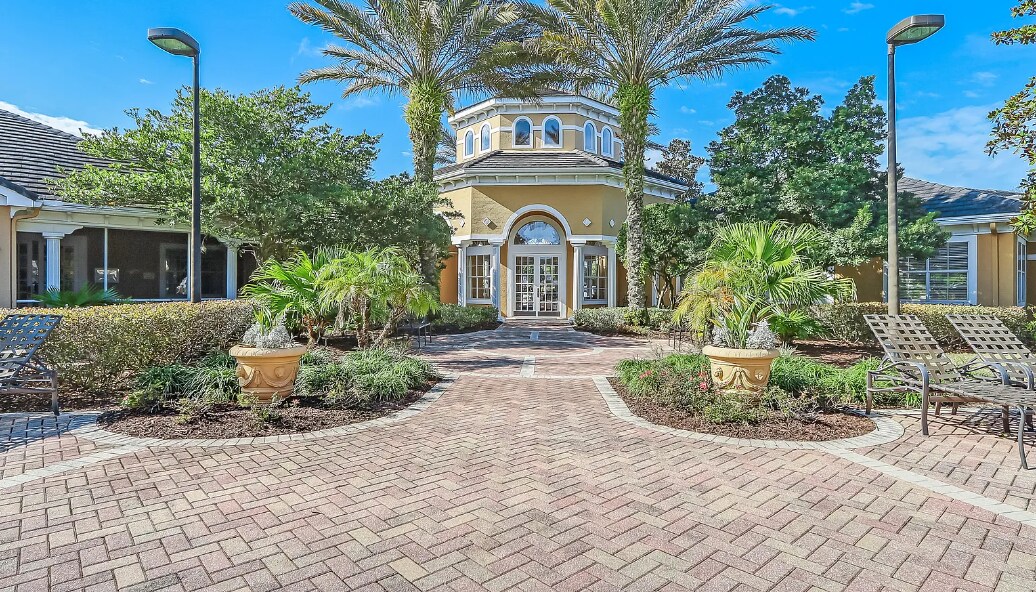 Building Photo - 10075 Gate Pky N