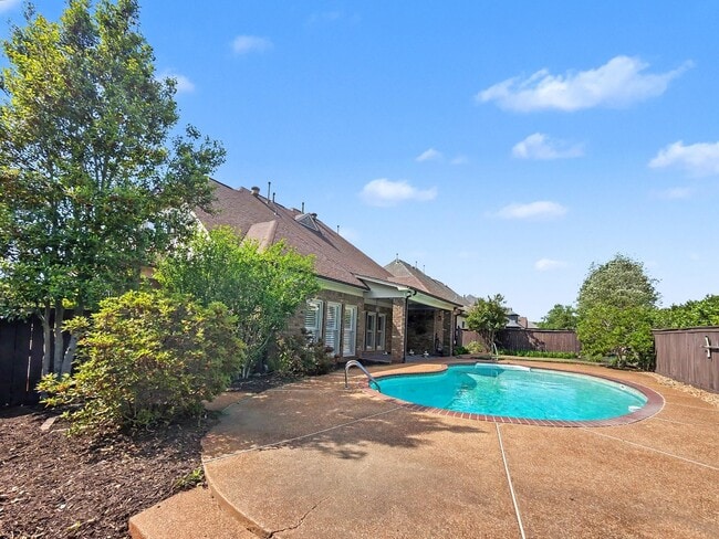 Building Photo - 1706 Mossy Oak Ln