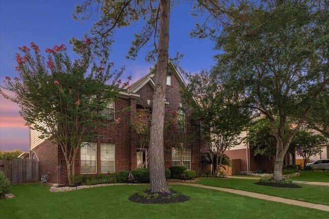 Building Photo - 3214 Trotwood Ln