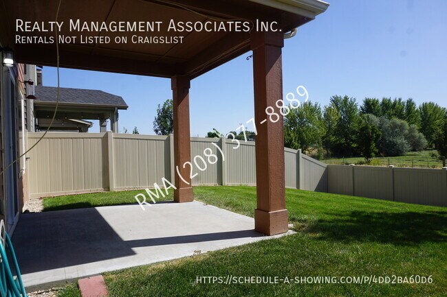 Building Photo - 9165 W Tillamook Dr