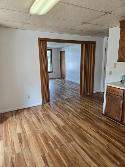 Building Photo - 957 Union Ave