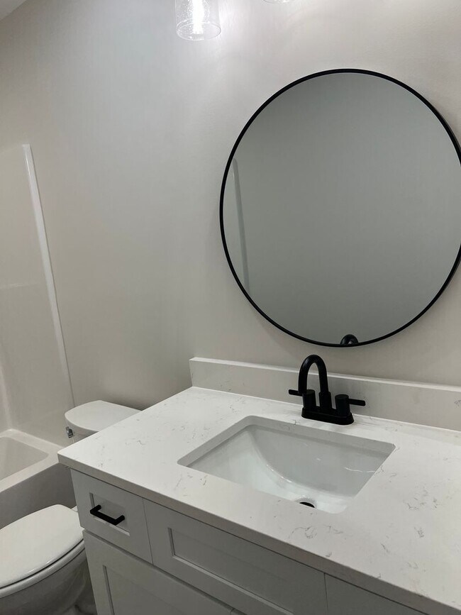Building Photo - Brand New 3 Bedroom, 2 Bath Home – Country...