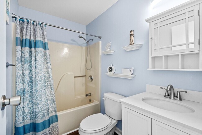 Building Photo - ***FREE UTILITIES!!***Seasonal Rental ONLY...