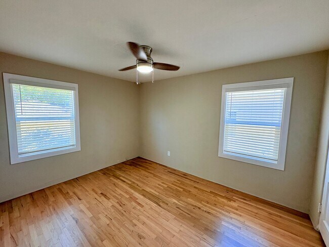 Building Photo - 2 Bed House in Lemon Grove