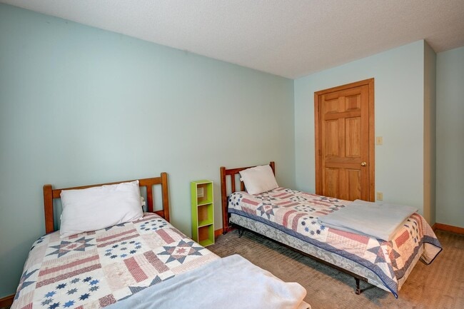 Building Photo - 23 Northbrook Cir