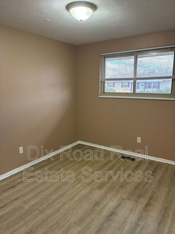 Building Photo - 7106 Lunceford Dr