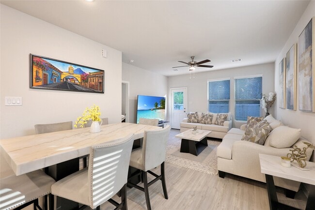 Building Photo - 16858 Pandora Wy