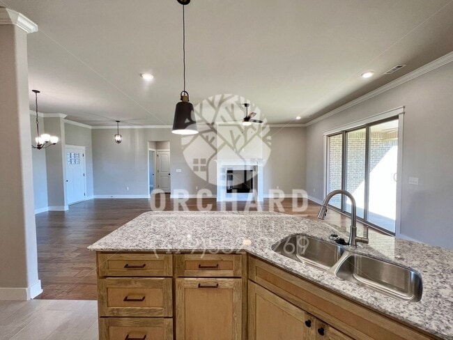 Building Photo - Tontitown- Single-Family Home- Beautiful Blakely Plan