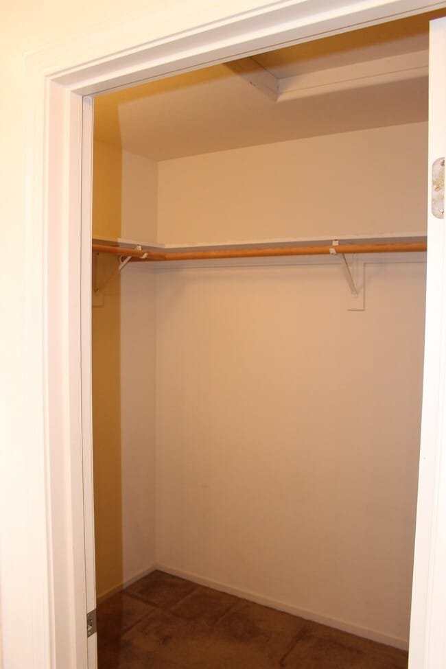 Building Photo - 208 Agile Way