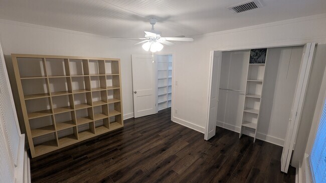 Building Photo - 3544 3rd Ave N