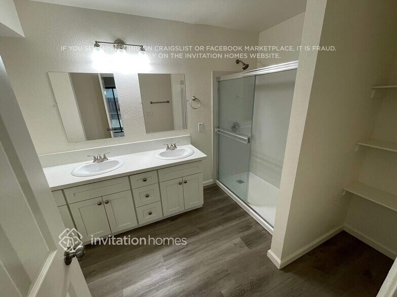 Building Photo - 7205 Sutherland Way