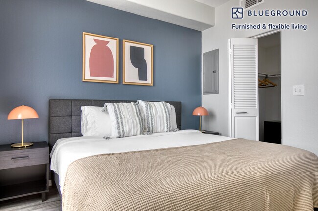 Building Photo - 2820 Sawtelle Blvd