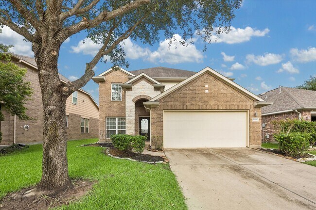 Building Photo - 10108 Hidden Creek Falls Ln